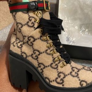 Wool Gucci boots NEVER WORN